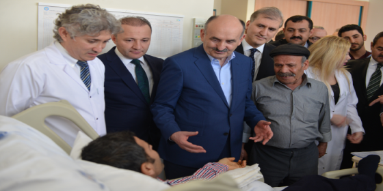 Sağlık Bakanı Dr. Mehmet Müezzinoğlu Koordinasyon Değerlendirme ve Planlama Toplantısı için Antalya'da
